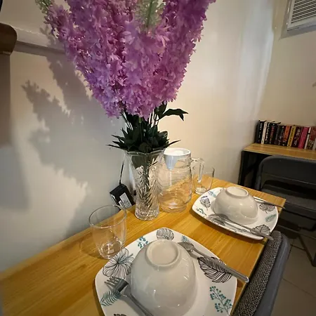 Edsa Deca Homes Mandaluyong